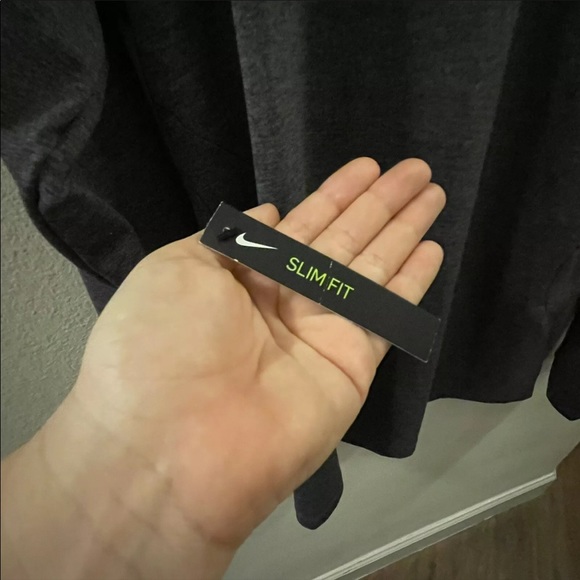 Women’s XXL Nike Pro Warm NWT long sleeve originally $75 almost 70% for $25!!!! - Picture 7 of 11